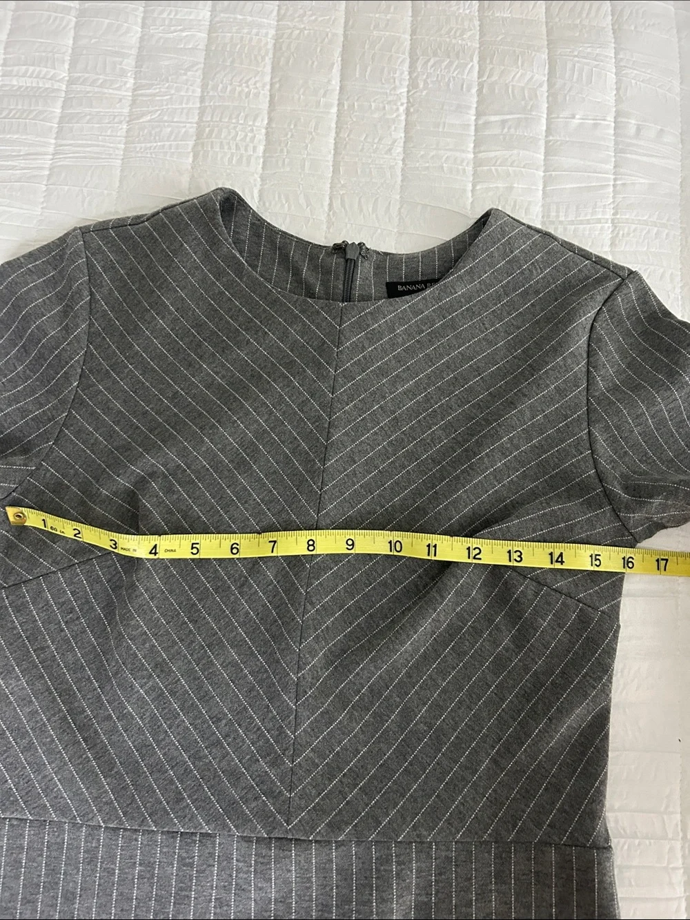 Banana Republic Factory Grey Pinstripe Sheath Dress - Picture 6 of 7